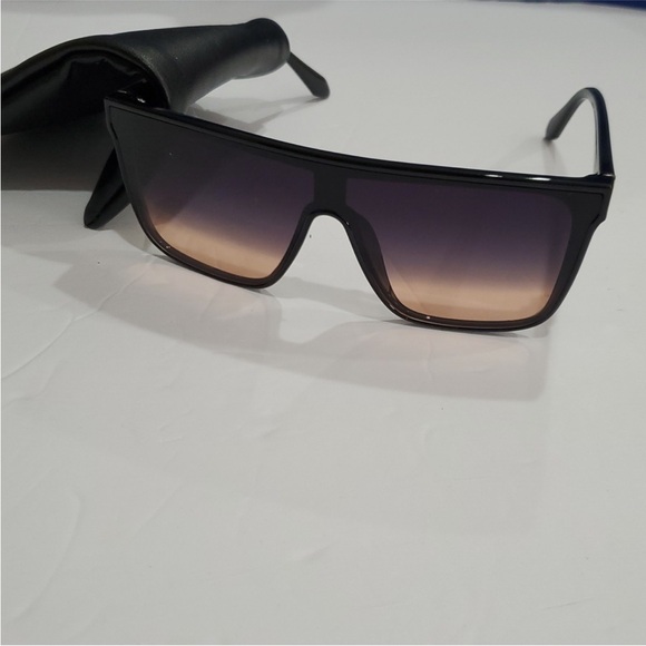 Quay Nightfall unisex flat top shield black frame fade ombre lens sunglasses new